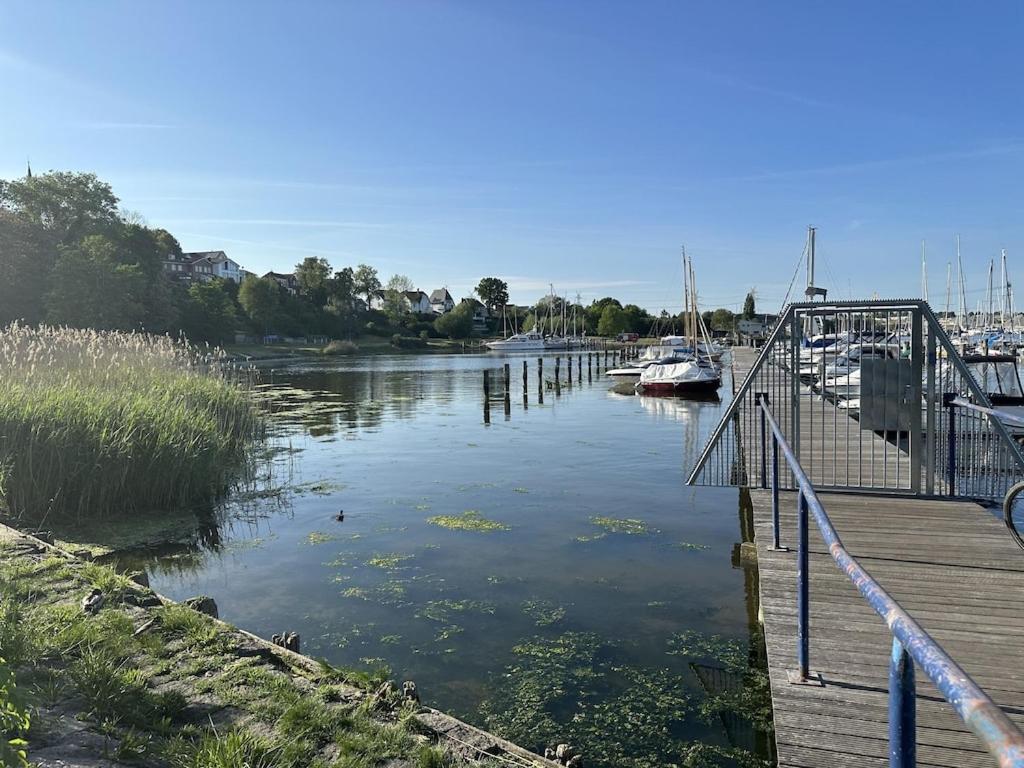 Urlaub In Einer Historischen Wassermuehle An Der Trave لوبيك المظهر الخارجي الصورة